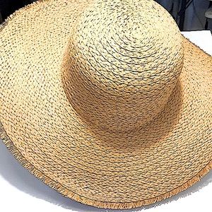 New Straw Floppy Fun Summer Hat. Final price.